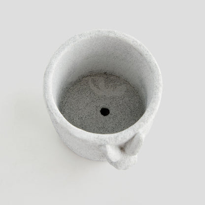Small white concrete rabbit relief pot - stylish home accent (Image2).