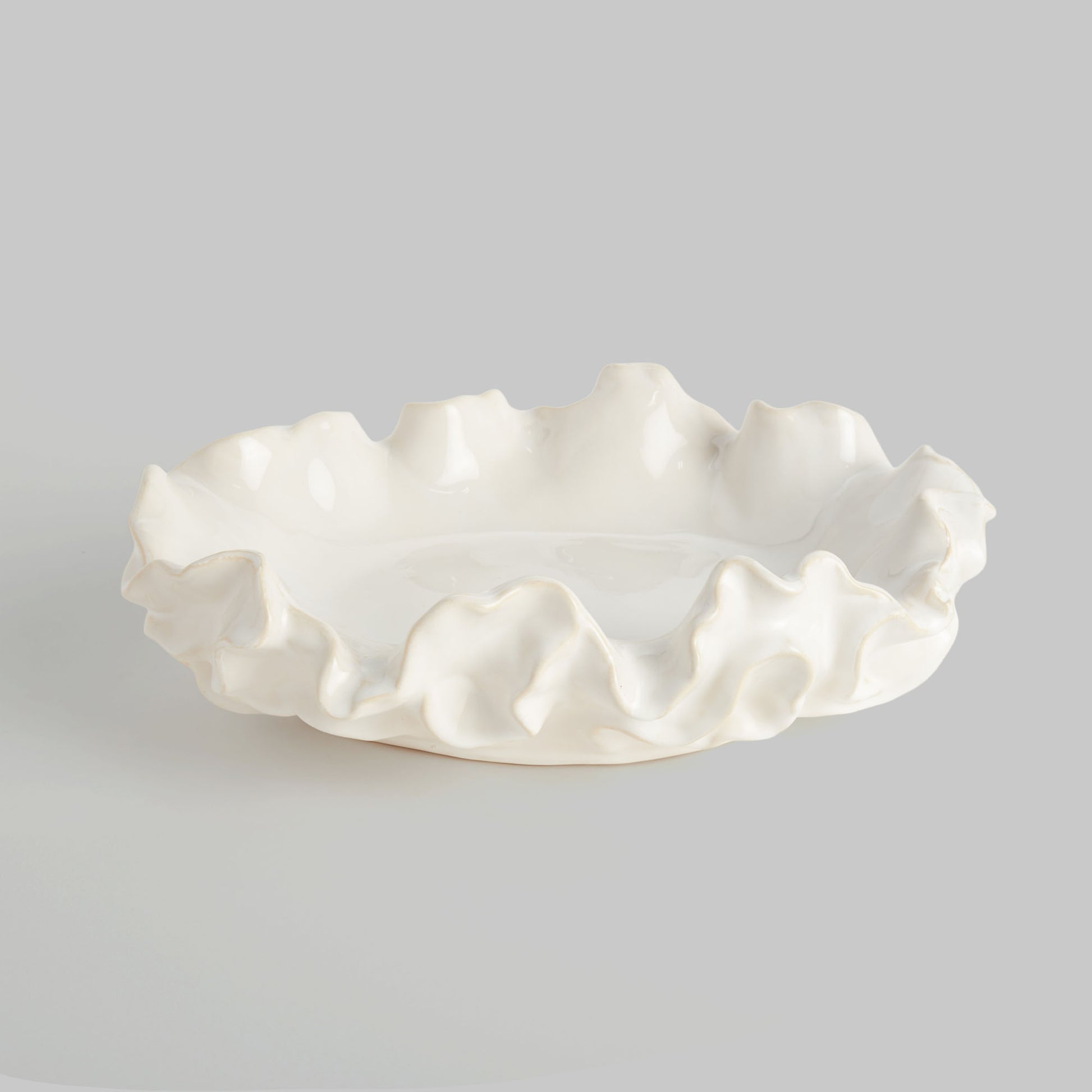 Small white handcrafted stoneware decorative bowl - stylish home accent (Image4).