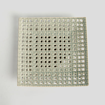 Square gray open weave stoneware tray - stylish home accent (Image3).