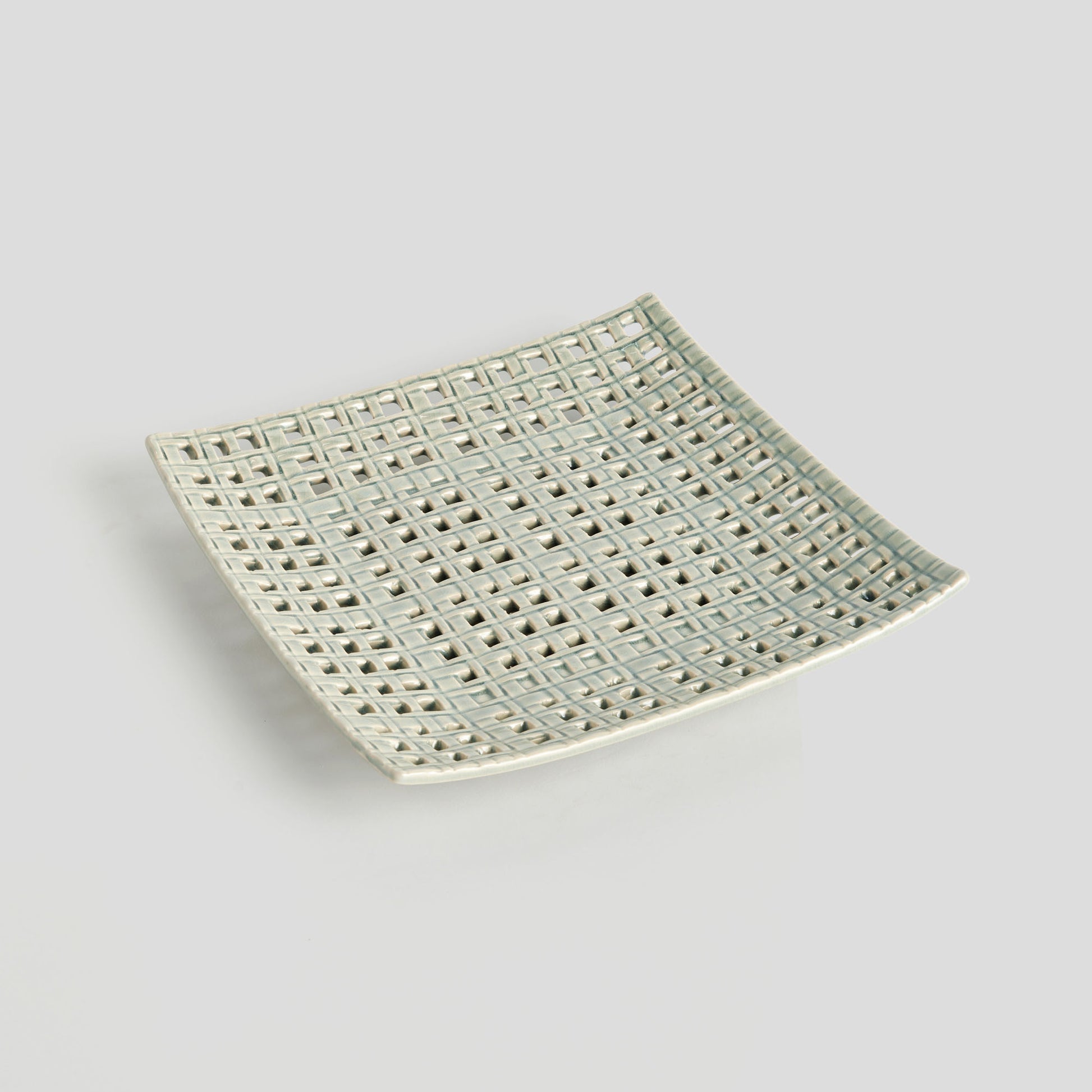 Square gray open weave stoneware tray - stylish home accent (Image4).
