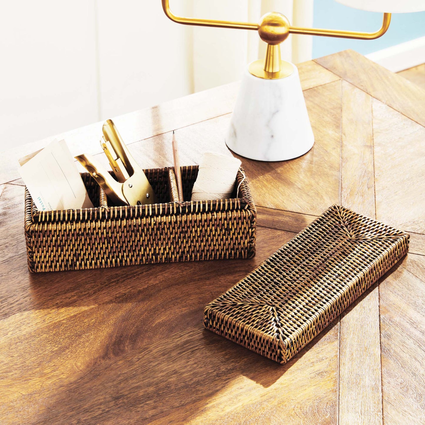 Warm brown rattan 3-compartment lidded box - stylish home accent (Image5).