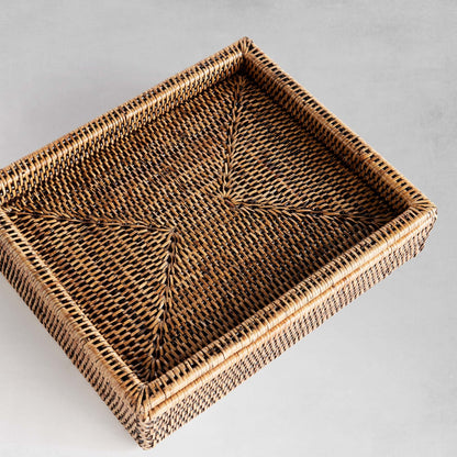Warm brown rattan lidded letter box - stylish home accent (Image2).