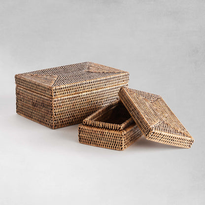 Warm brown rattan rectangular lidded boxes (set of 2) - stylish home accent (Image3).
