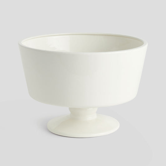 White handcrafted ceramic footed bowl - stylish home accent (Image1).