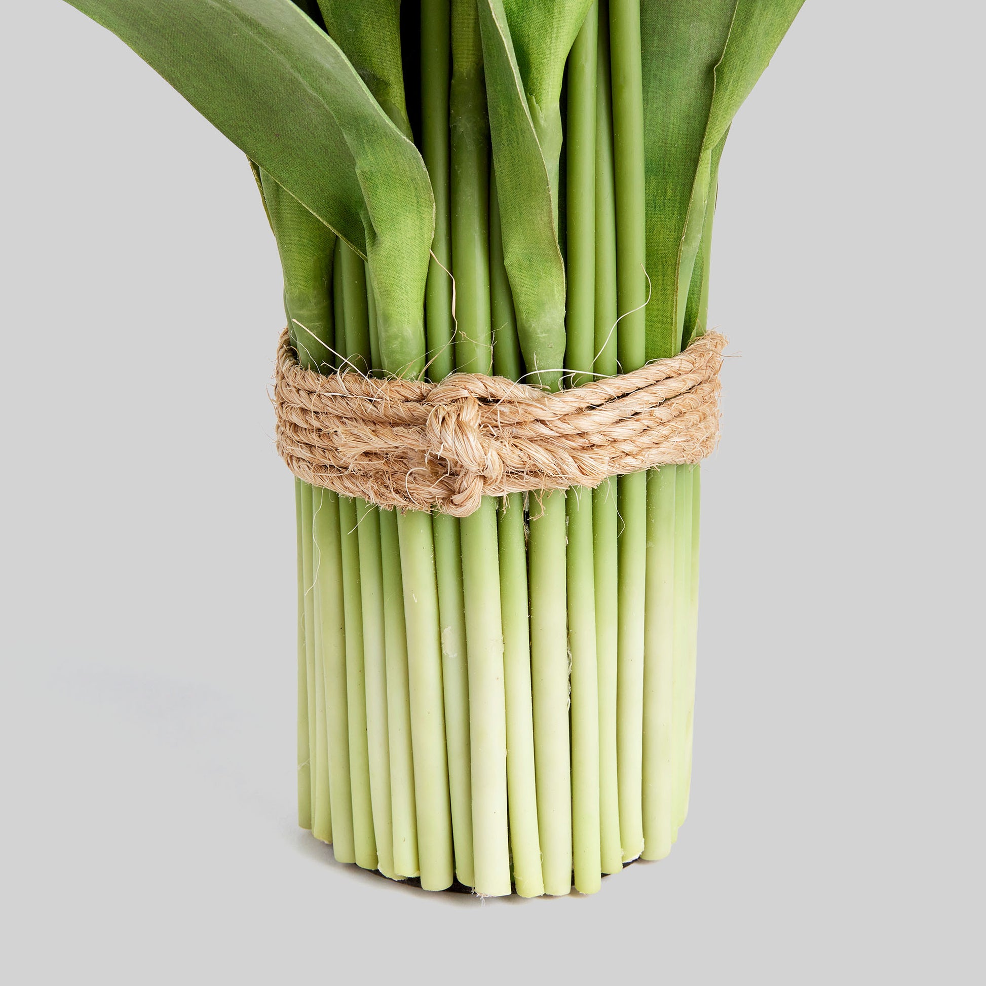 White peony tulip faux bundle 24 inch - stylish home accent (Image3).