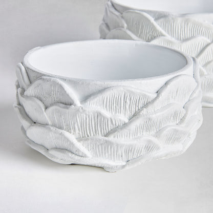 White petal concrete low pots (set of 2) - stylish home accent (Image3).