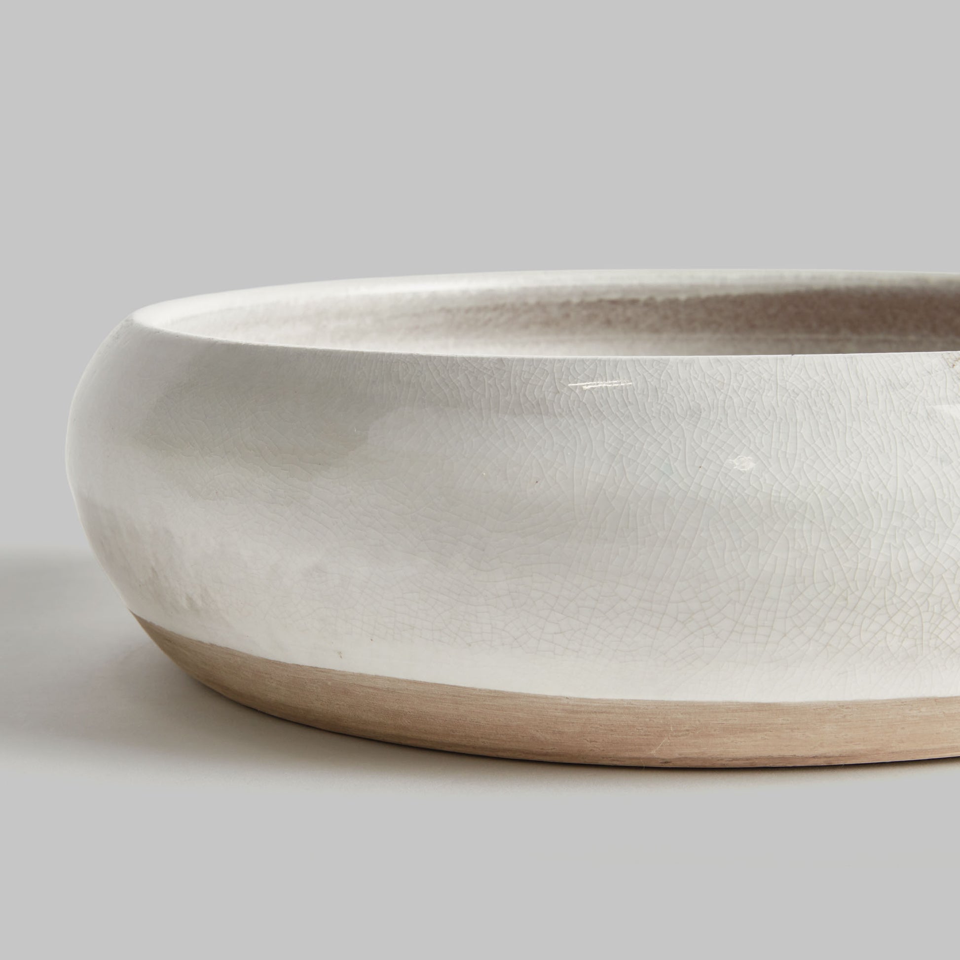 White reactive glaze terracotta bowl 15.5 inch - stylish home accent (Image2).