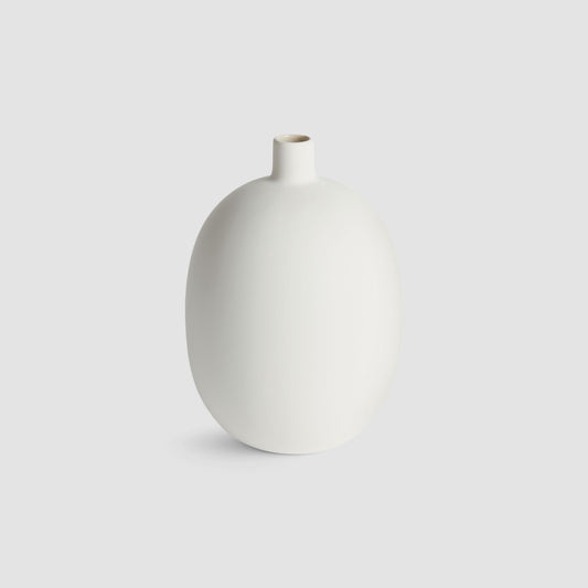 White stoneware small vase - stylish home accent (Image1).