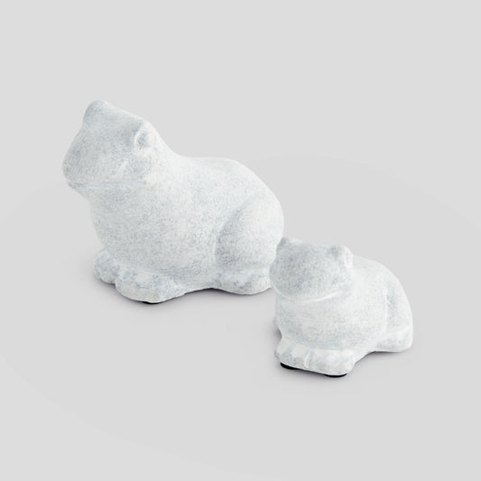 Whitewash concrete frog sculptures (set of 2) - stylish home accent (Image1).