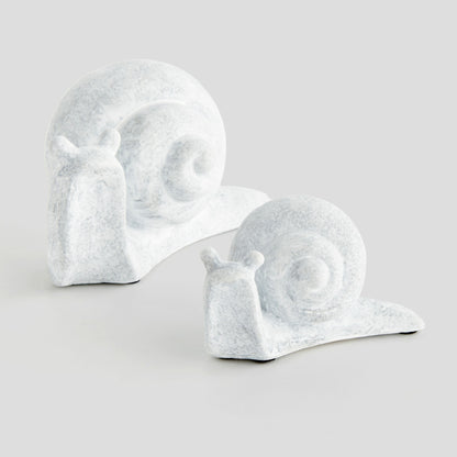 Whitewash concrete snail sculpture (set of 2) - stylish home accent (Image3).