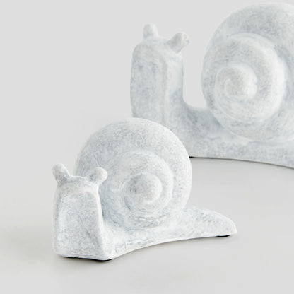 Whitewash concrete snail sculpture (set of 2) - stylish home accent (Image4).