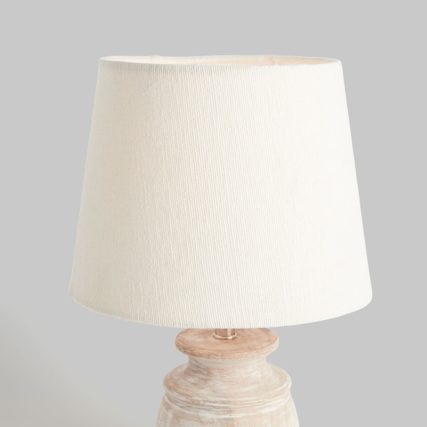 Whitewash mango wood table lamp - stylish home accent (Image5).