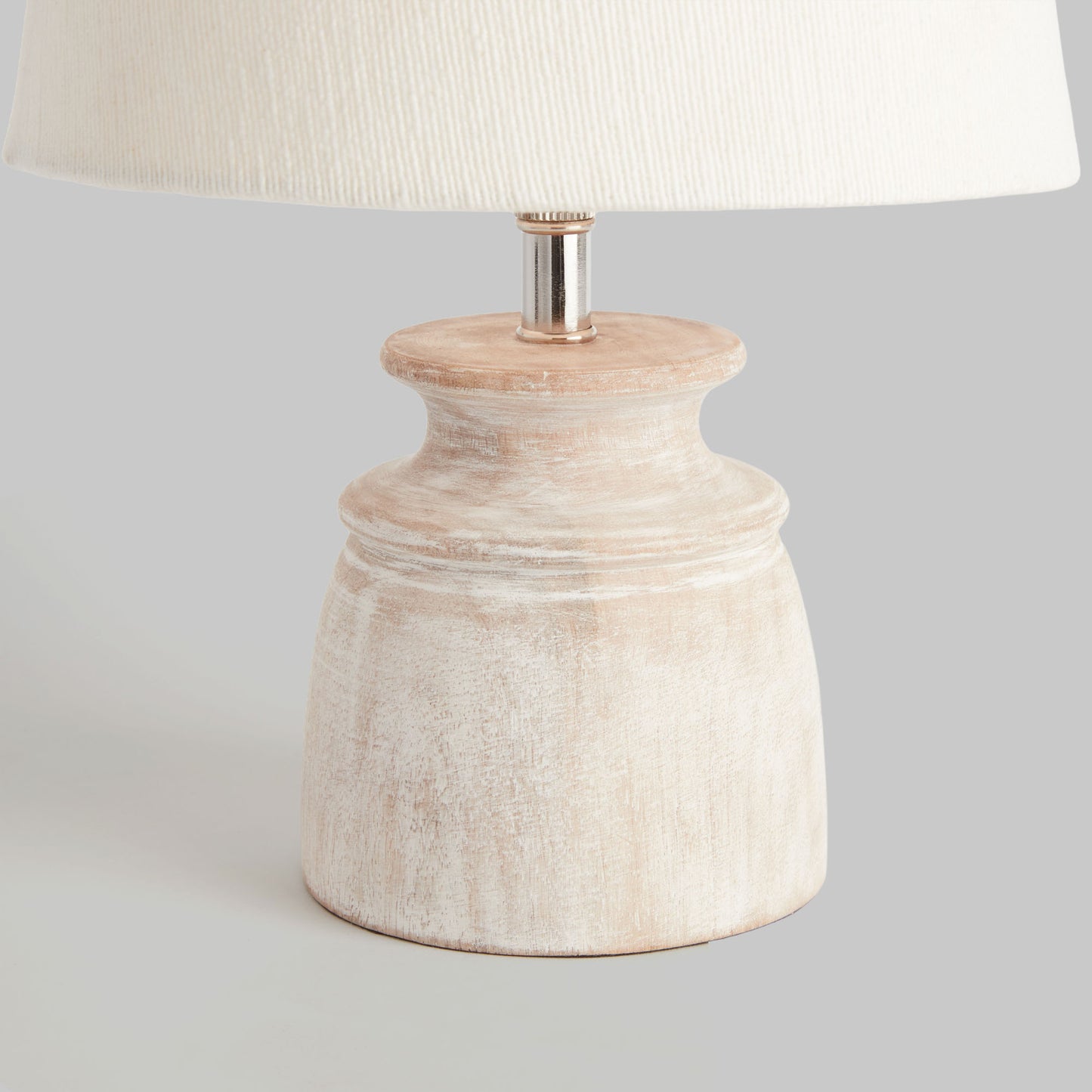 Whitewash mango wood table lamp - stylish home accent (Image6).