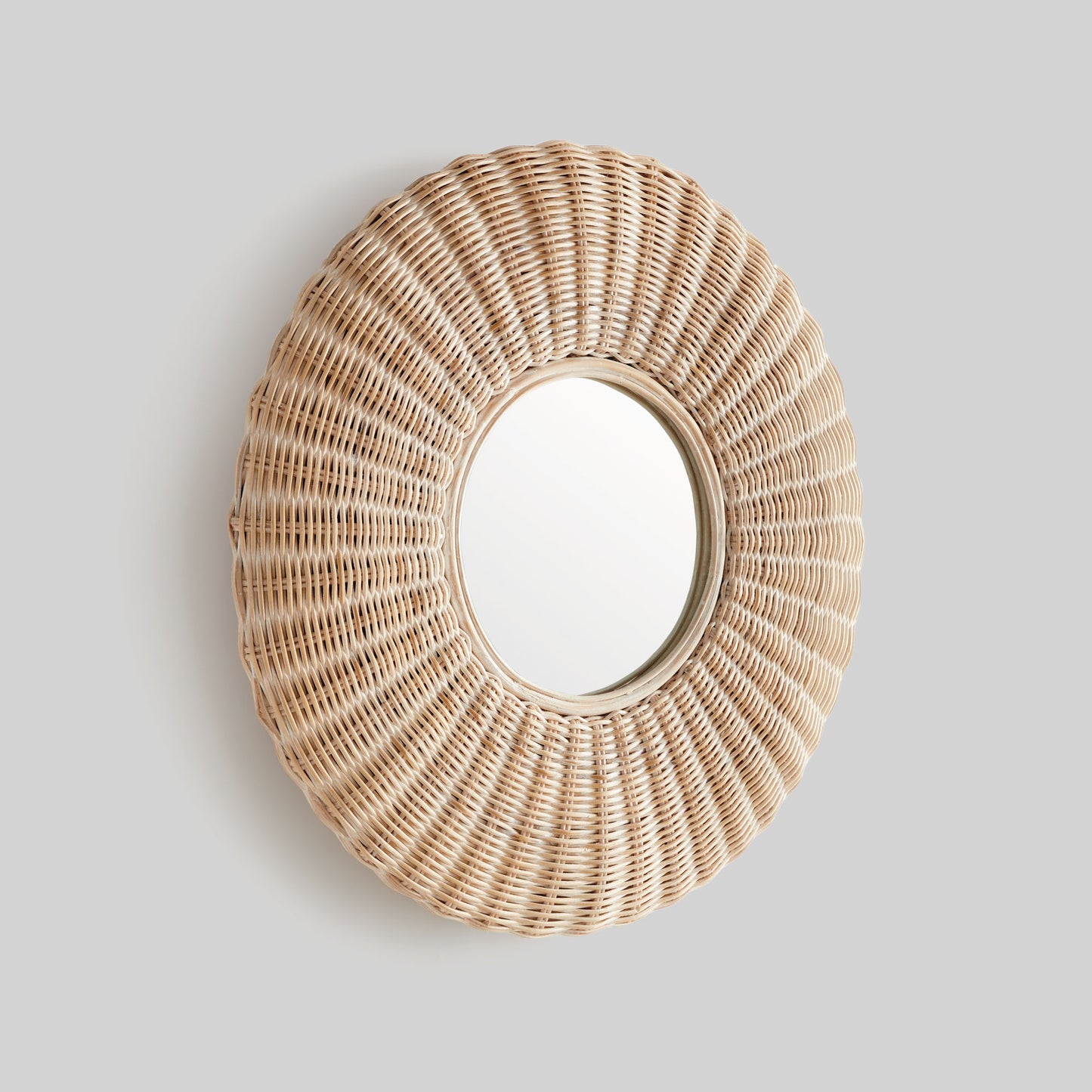 Whitewash rattan small mirror 28 inch - stylish home accent (Image4).