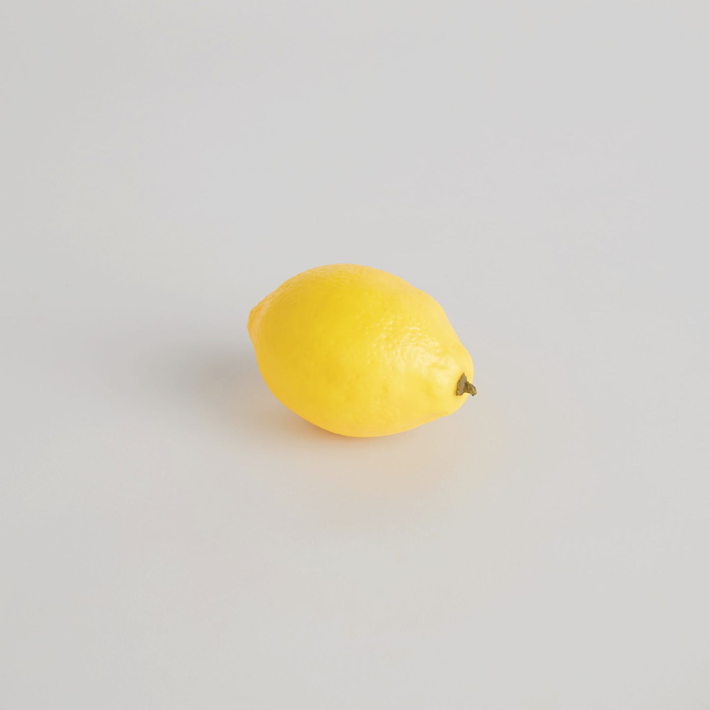 Yellow faux lemons (set of 6) - stylish home accent (Image2).