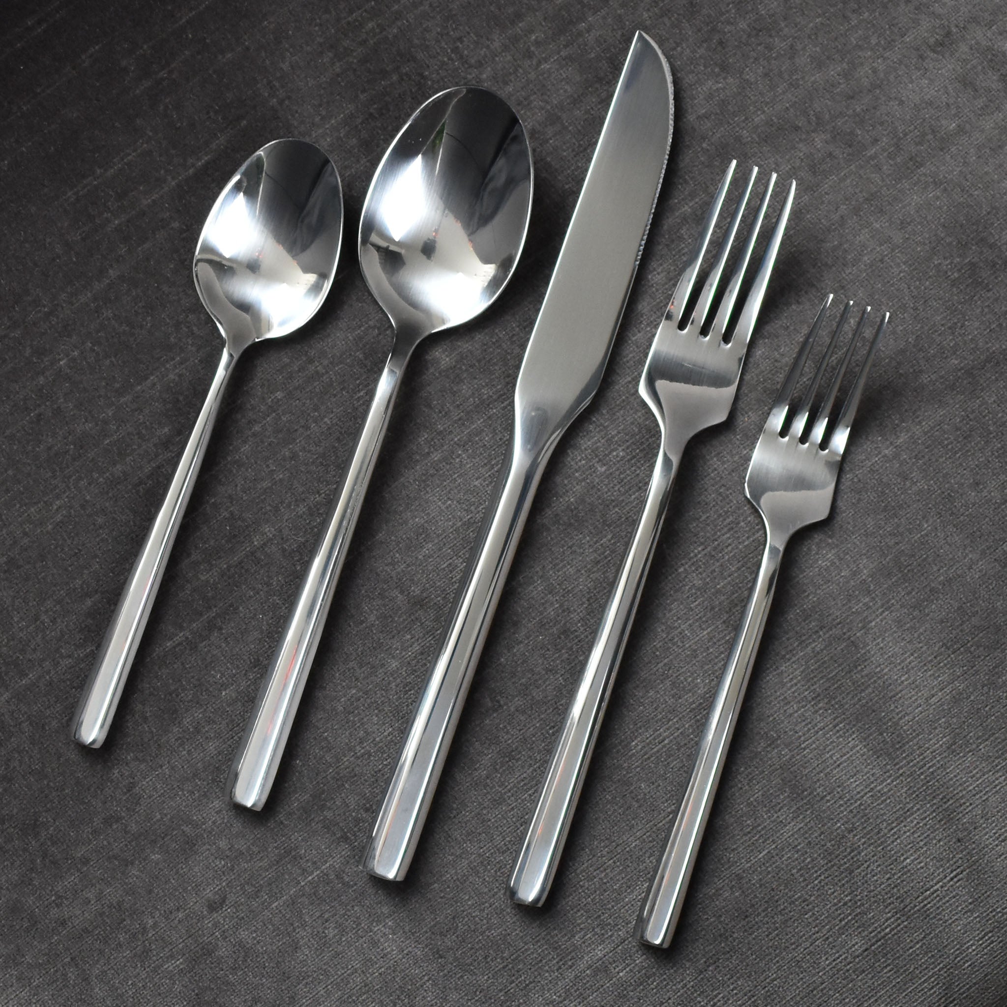 Geometric Silverware flatware set with geometric mirrored finish | parker + gibbs